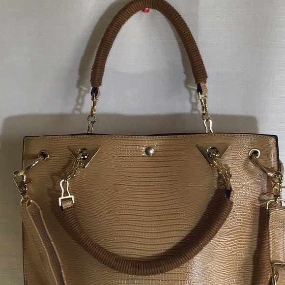 Women’s Handbag - Picture 3 of 8